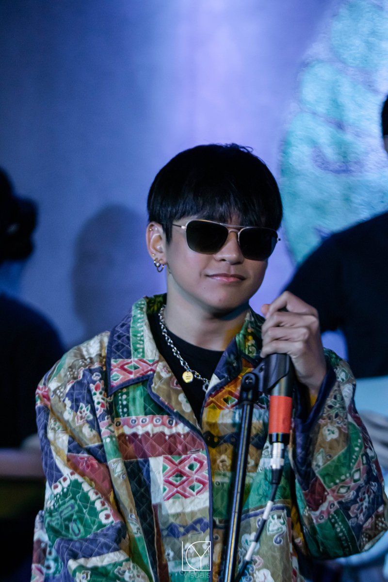 LydVisuals's tweet photo. [08'20'22] 76 Bistro Anonas 
Alamat Gig 
Alamat Tomas
@Official_ALAMAT  @ALAMAT_members  

#ILYILY #ALAMAT #PPOP #PPOPRISE #AlamatILYILY  #ALAMAT_TOMAS #ALAMATGig2 https://t.co/6ofkFJ2EYH