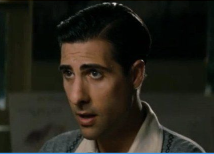 MLSDoppelganger's tweet photo. Claudio Bravo // Jason Schwartzman
#MLSDoppelgangers #MLS #RCTID #PortlandTimbers @timbersarmy https://t.co/9u9VVgJiKO