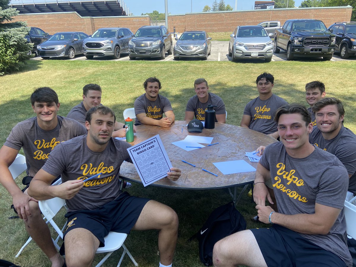 valpoufootball's tweet photo. Great @valpoathletics picnic this afternoon!
#OneValpo | #ThirtySix💯 https://t.co/dCWPZmpvFC