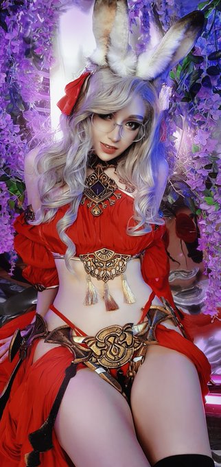 An adorable FFXIV Viera appears!     > Rest your head on the dancer's thighs ? https://t.co/dT1aNr2D<a href="/tag/%E3%81%84%E3%81%84%E3%81%8A%E3%81%97%E3%82%8A%E3%81%AE%E6%97%A5"class="tags"><span>#いいおしりの日</span></a>