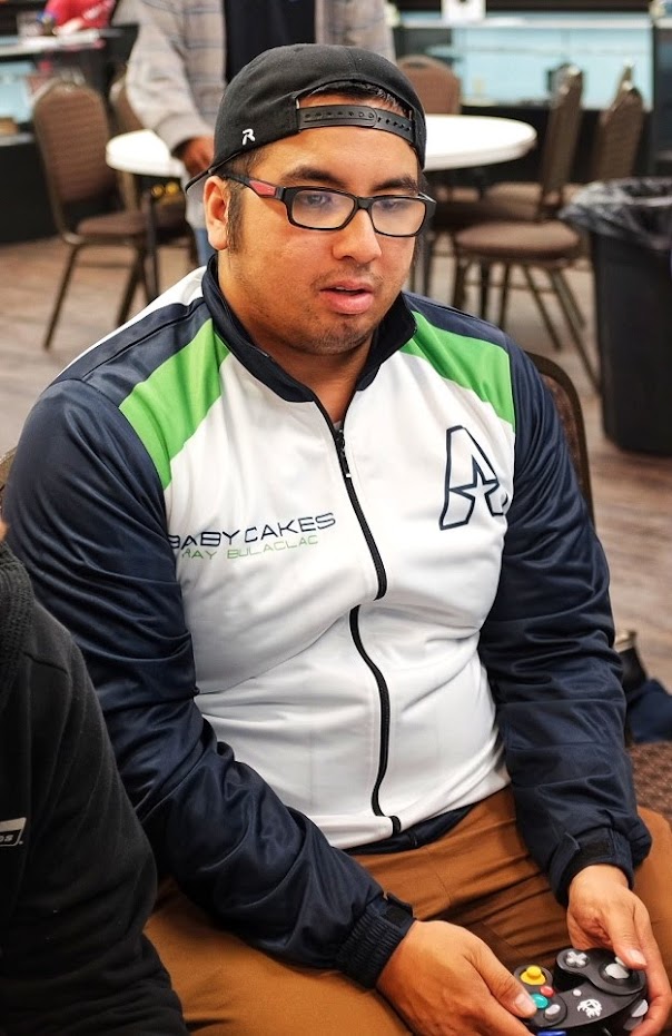 DCEsports_'s tweet photo. It is with a heavy heart that we have to announce the passing of Ray @BBBabycakes Bulaclac at the age of 32. He was a bright personality with a great sense of humor and a love of bringing together the communities he was a part of. https://t.co/dtxgksc4tK