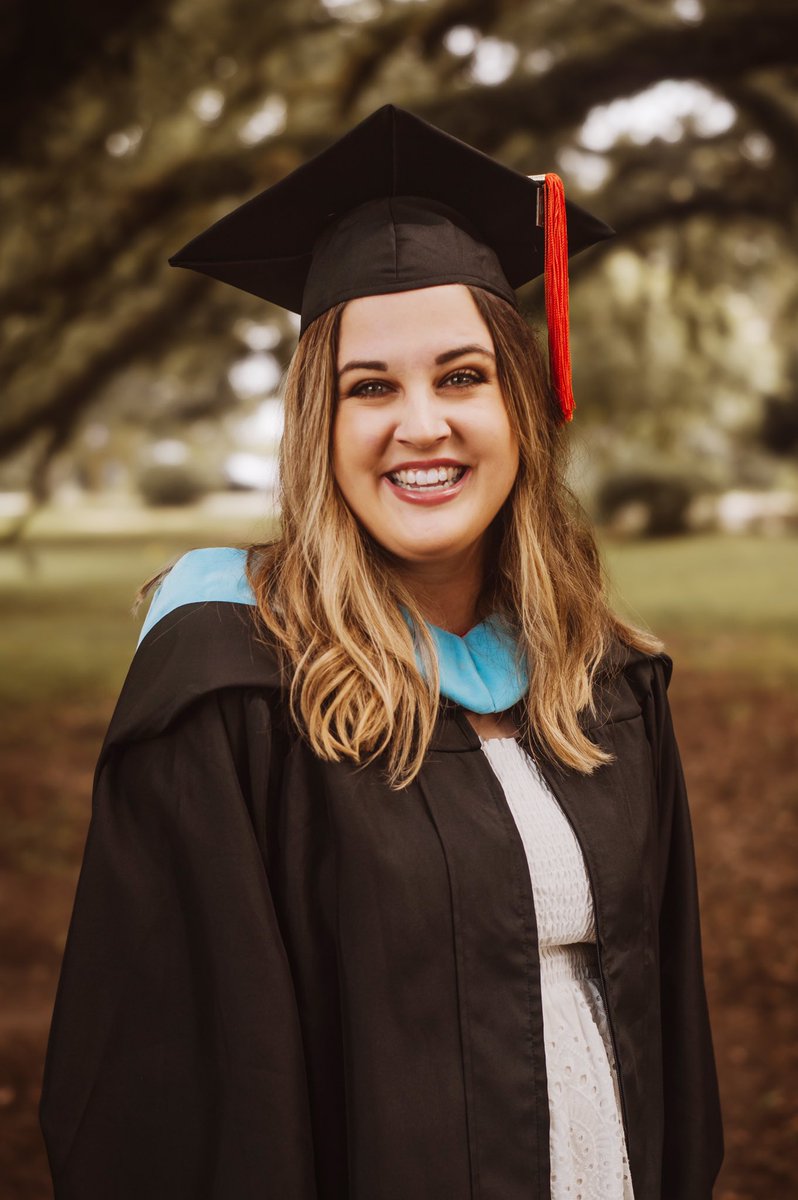 MaryAshleyThies's tweet photo. So surreal to say I now have Masters degree in Curriculum & Instruction from the #GSOE @BakerUniversity #lifelonglearning https://t.co/f6gtLMj1ku