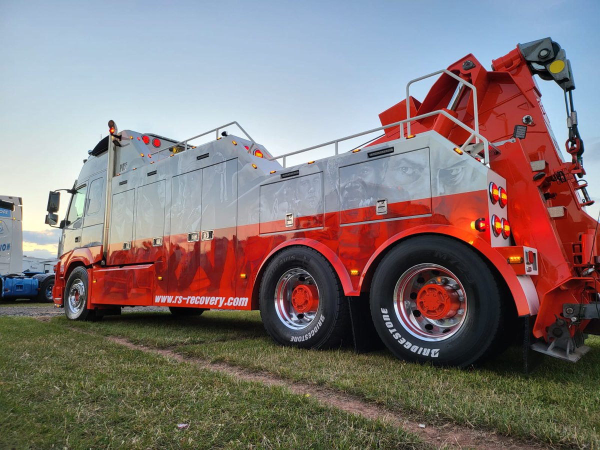 RS_Recovery's tweet photo. Great weekend at Convoy in the Park

#rsrecovery #volvotrucks 
#convoyinthepark https://t.co/IgRSCMIo1B