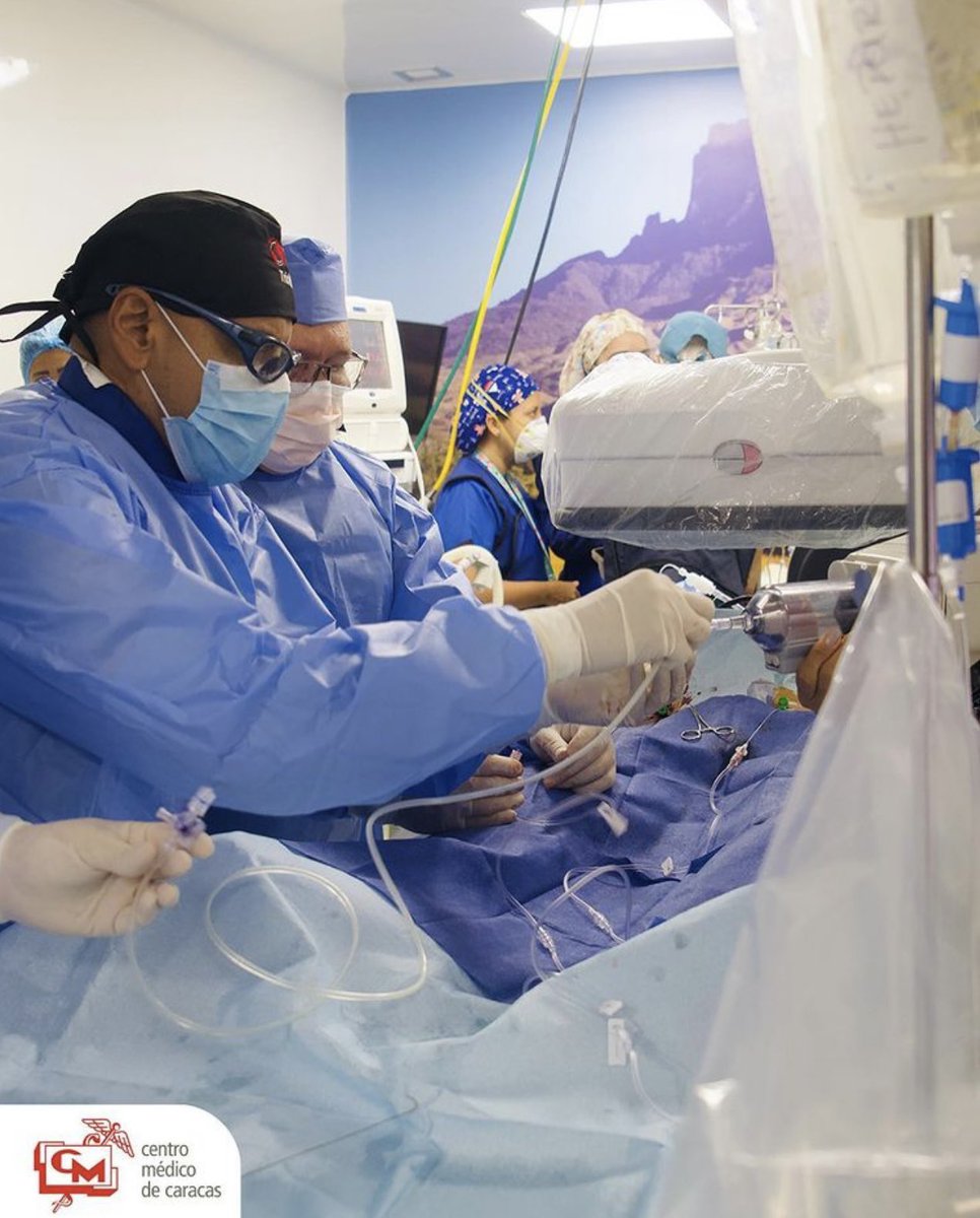 centromedicoccs's tweet photo. A la vanguardia de los avances científicos y tecnológicos en #CentroMédicoCaracas

La solución completa para el tratamiento de la insuficiencia tricuspídea, el sistema de válvula transcatéter #TricValve.

Su impacto es lograr el funcionamiento de la aurícula derecha. #cardiología https://t.co/fMxQZI9S49
