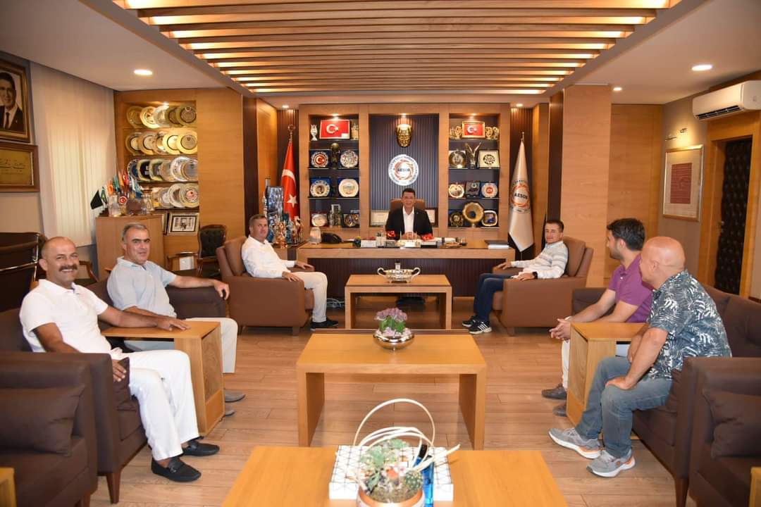 Antalya Esnaf ve Sanatkarlar Odaları Birliği Başkanımız ve TESK Yönetim Kurulu Üyemiz Sn. Adlıhan Dere ye  Yönetim Kurulumuz ile birlikte hayırlı olsun ziyaretinde bulunduk,çalışmalarında başarılar dileriz.<a href="/adlihandere/">Adlıhan DERE</a>