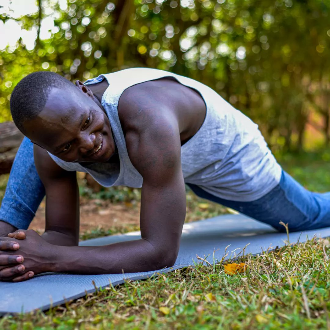 MuyanjaLatifu's tweet photo. #kampalaYoga #moreweeklyyoga on the way #join the practice weekly #shareing peace and love 
🙏🏾🧘🏿‍♂️🙏🏾🧘🏿‍♂️ https://t.co/LA7JVM2D6r