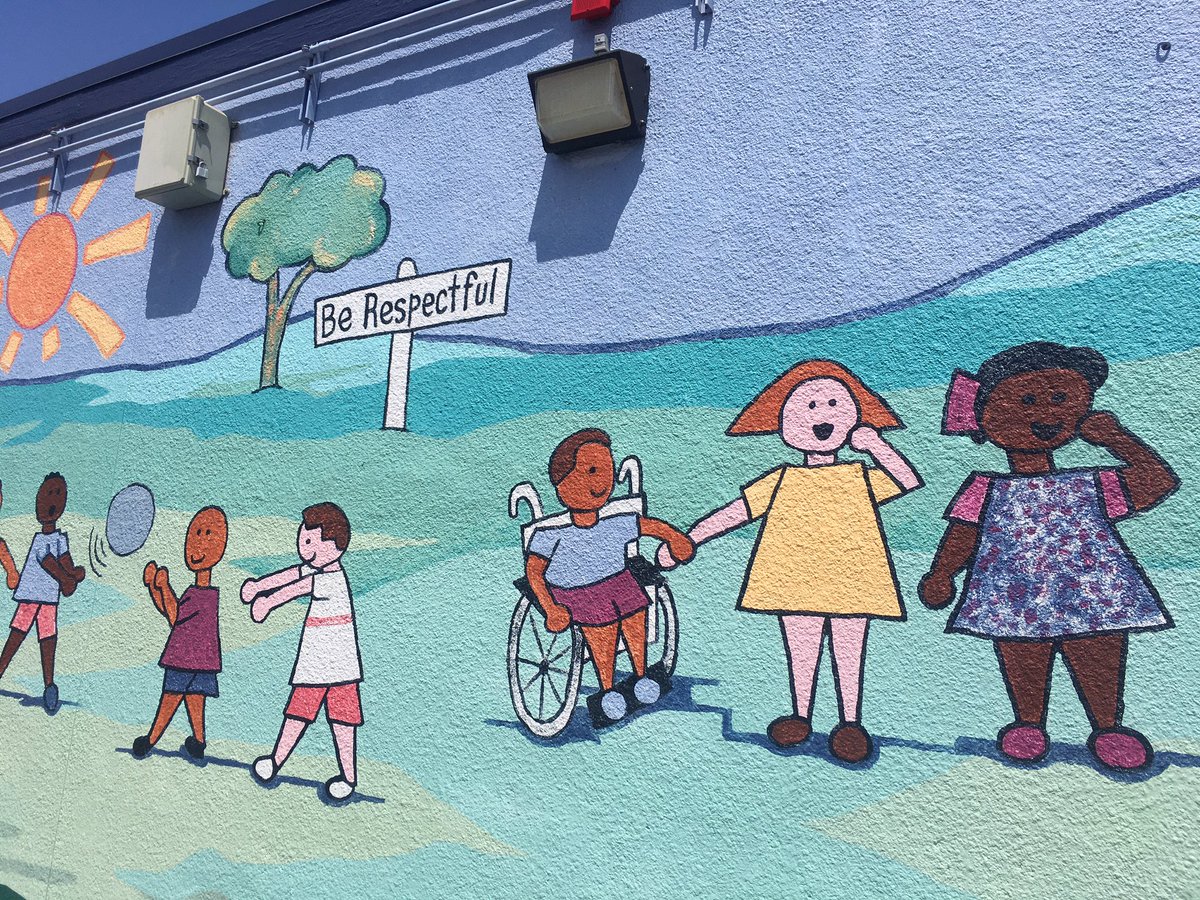 Visiting schools is the best part of the job! Enjoyed meeting Ms. Conrad <a href="/PurcheEs/">Purche Avenue Elementary and STEAM Magnet</a> ! She’s a 4th generation educator who talked with me about getting students ready for an inclusive world by promoting inclusivity at school! @LAUSDLDSouth @LDSouth_Sup