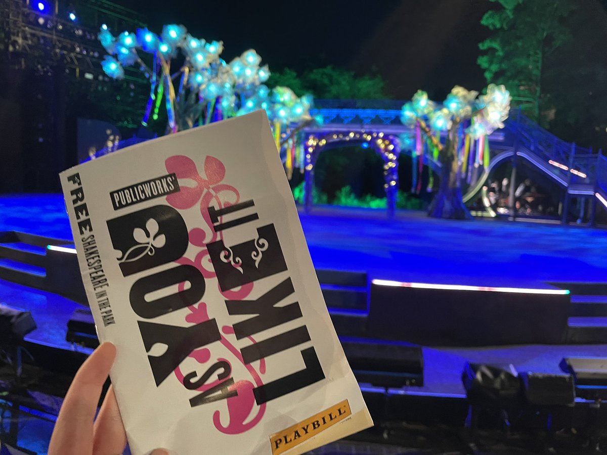 AlexandraScuro's tweet photo. Happy 60th season of free Shakespeare in the Park! Loved this summer’s Public Works production of As You Like It so much 💞 https://t.co/hqZDkQEJVY