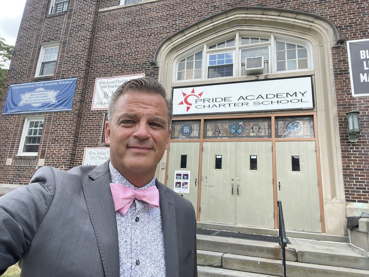 JimWichman's tweet photo. Drive, determination, and grit describes the educators from PRIDE Academy. Great humans who are caring for each other and the youth they encounter each day. Props to JCasas and Associates for the opportunity to serve in this capacity. #ShakingTheWorld #ItMatters #TeamBlue https://t.co/24ff4uXGhq