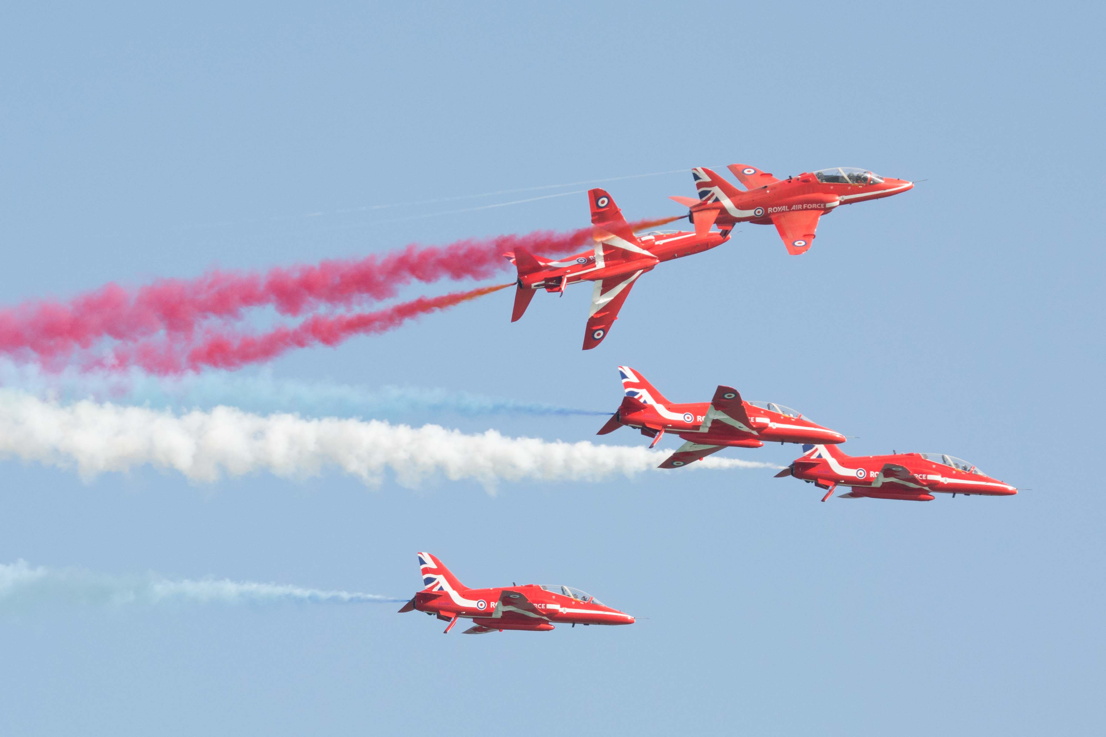 Red Arrows Calendars (RArrowsCalendar) / Twitter