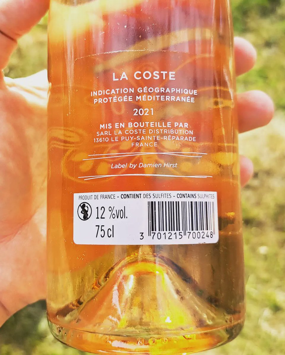 The Wine Giant tweet media