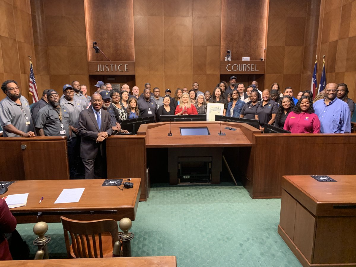 HouParking's tweet photo. Today is declared ParkHouston Day by the @HoustonTX . @houmayor presented a proclamation to the team for their international recognition as the @IPMInow Parking Organization of the year and for the service provided to Houstonians. #knowparking #mobility #transportation #IPMI https://t.co/yqe9u2A4DK