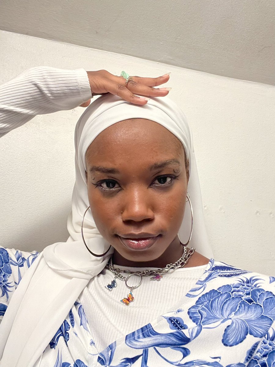 another uppity african 🌼 tweet media