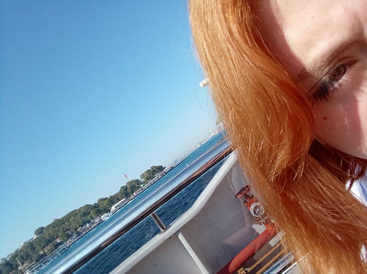 jk_canan97's tweet photo. Şimdiden okul açılınca bazı mallara nasıl laf aticami dusunuyom max dinledikleri kişi de uzi,çakal şimdiden Allah hepimize sabır versin bacılarım #BTS #trarmy #ARMY #BANGTAN #JK https://t.co/5ahPQNnQhG
