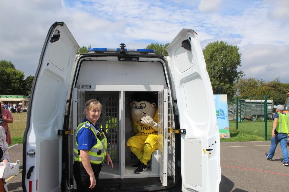 BillyBrewerBAFC's tweet photo. I'm innocent officer!! 

What a great day supporting @TaDHousing Stapenhill Summer Spectacular! https://t.co/0vXuPb0tIo