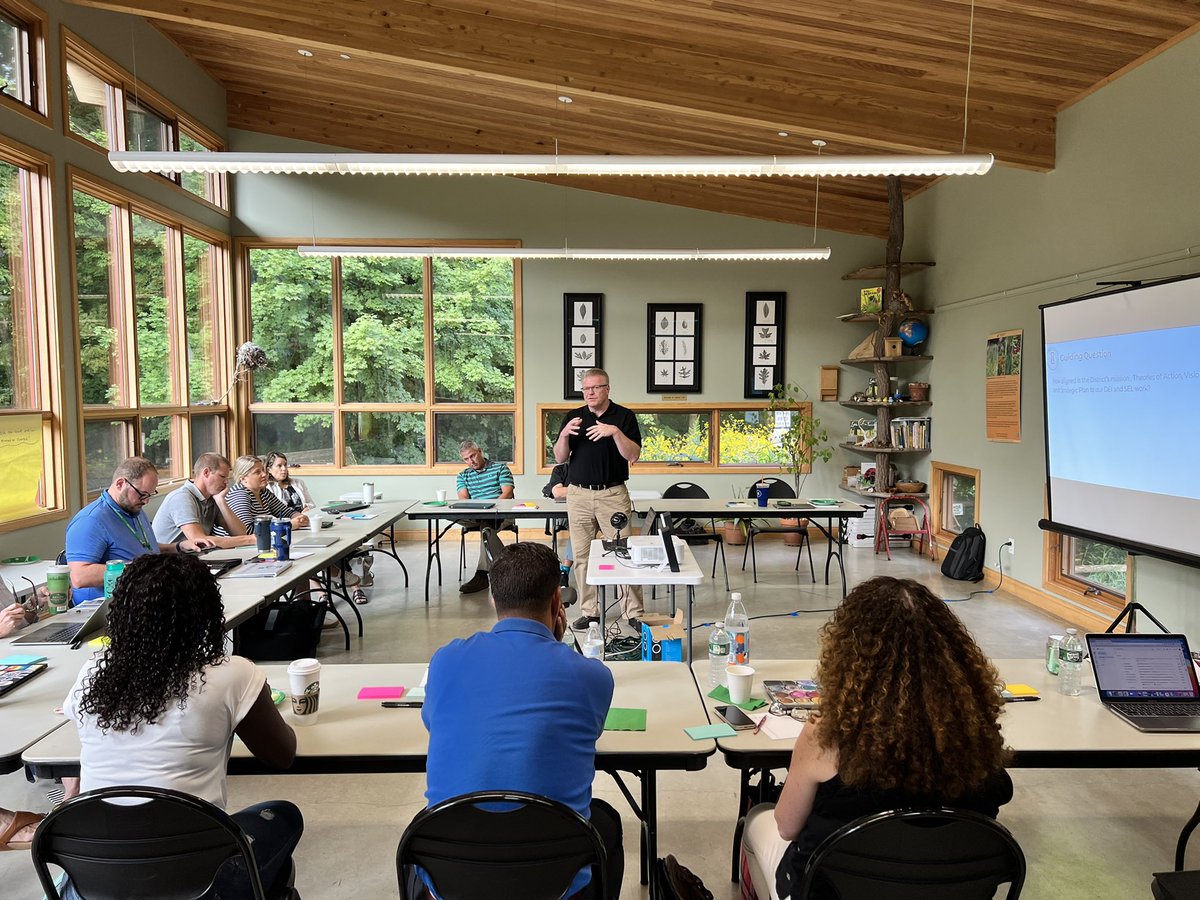 gaileduffy's tweet photo. “Connecting the dots” at our Administrative Retreat today. Reflecting on the past to connect the dots to our future with a continued focus on students, their needs and our school community .  It’s going to be a great year ! @IrvingtonUFSD https://t.co/teNxTQuNxK