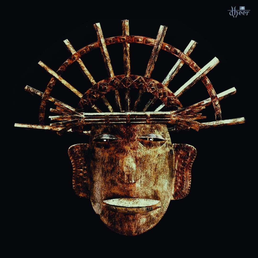 SanjayBhola242's tweet photo. 'Tribal Innocence'
Medium : Scrap Metal : 2/366
38 x 35 x5 cm
#मुखौटेवाला #mask #tribalmask #tribalart #culturalmask #masksoftheworld #MyMask #scrapmetal #scrapmetalart #mukhauta #maskart #maskartist #artofmask #traditionalmask #metalmask #saturdayart #MetalArt #scrapmetalmask https://t.co/yV9wfAvidn
