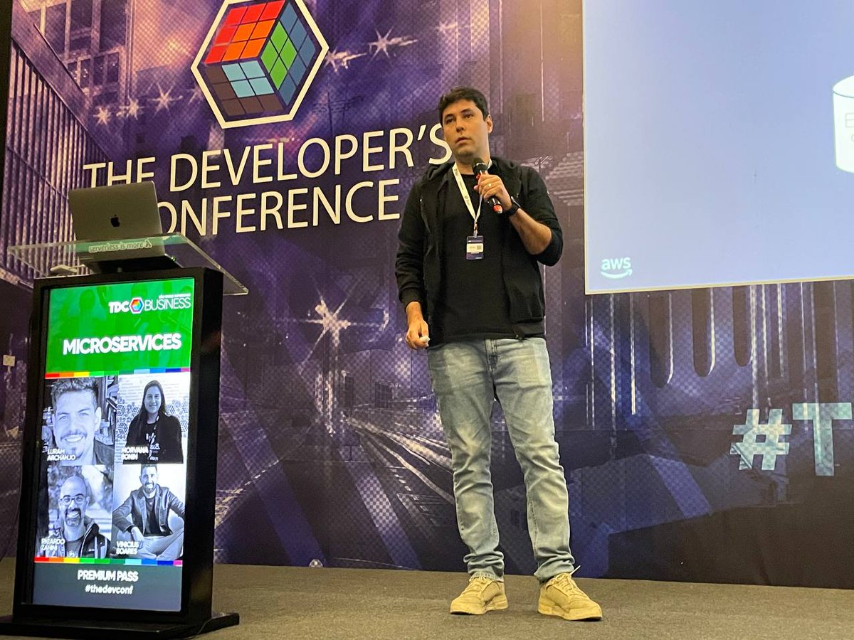 Morvana Bonin tweet media