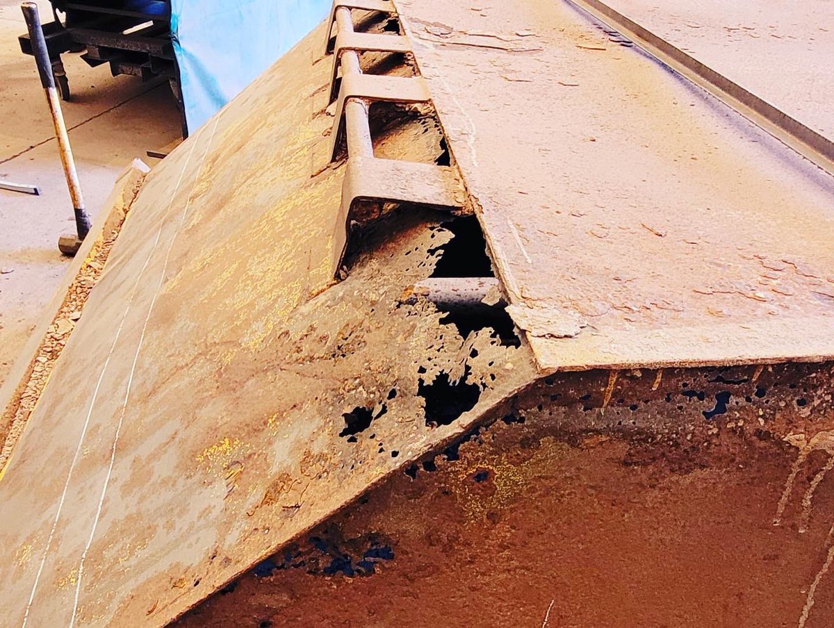 UKContainers's tweet photo. Was this skip destined for the scrap heap? Not at UKCM.
Have a look at the before & after pictures prior to painting #reuse #fabrication #welding #refurbish #restore #skipgallery https://t.co/8xS24mpRq1