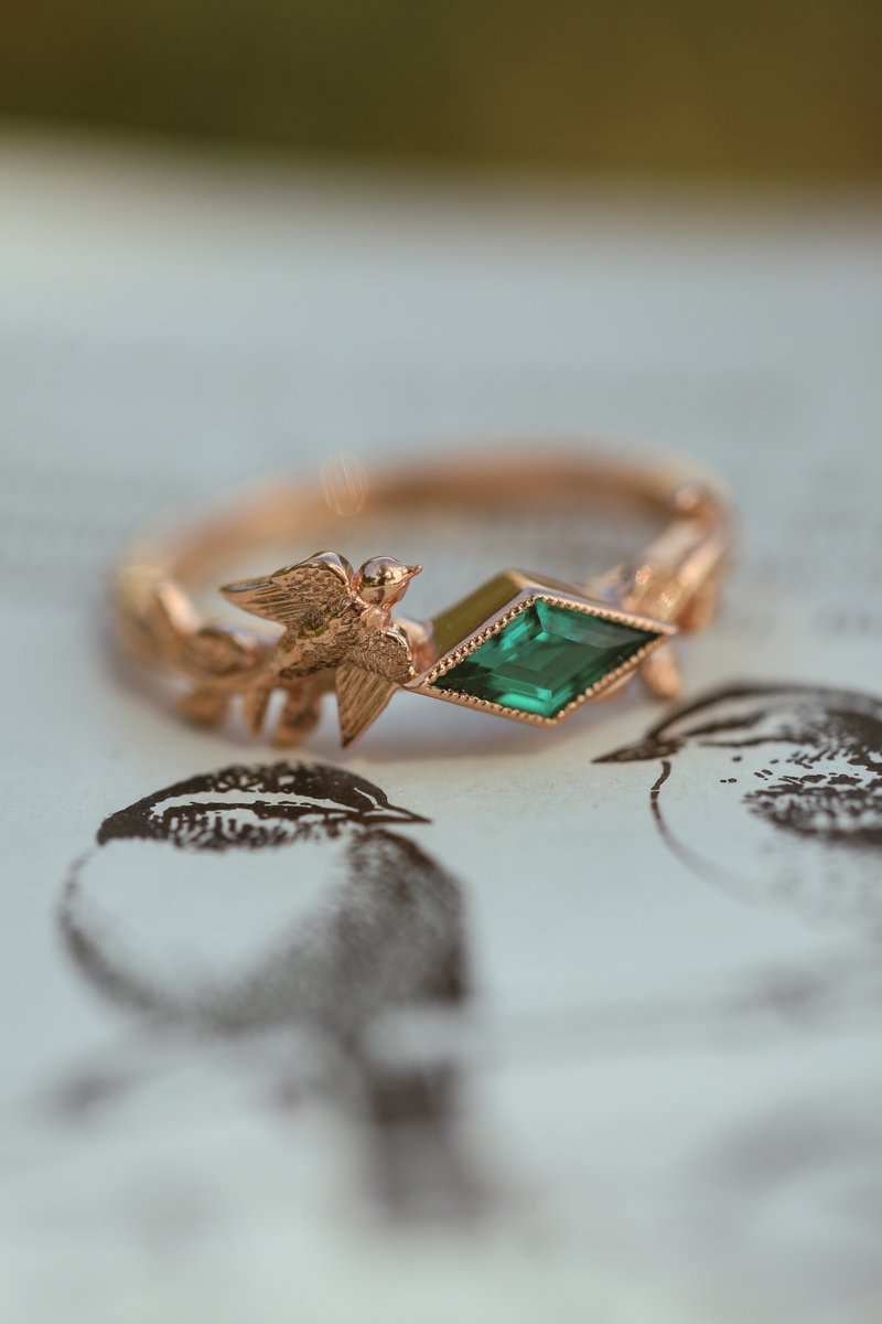 "Without love, we are birds with broken wings." -Mitch Albom

"Sparrow" Lab-Created Alexandrite Engagement Ring: stagheaddesigns.com/products/sparr…