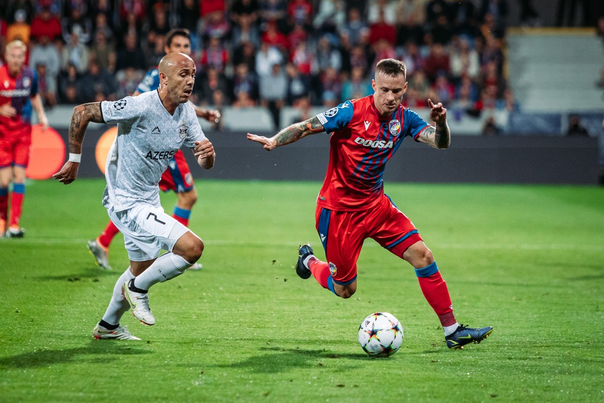 fcviktorkaplzen's tweet photo. 🔄 46' | Michal Bílek provedl první střídání, Jana Sýkoru 🚀 nahradil Jan Kliment 🎯

❤️💙 0:1 🇦🇿 #PLZQAR https://t.co/Ruk6A2VnNp