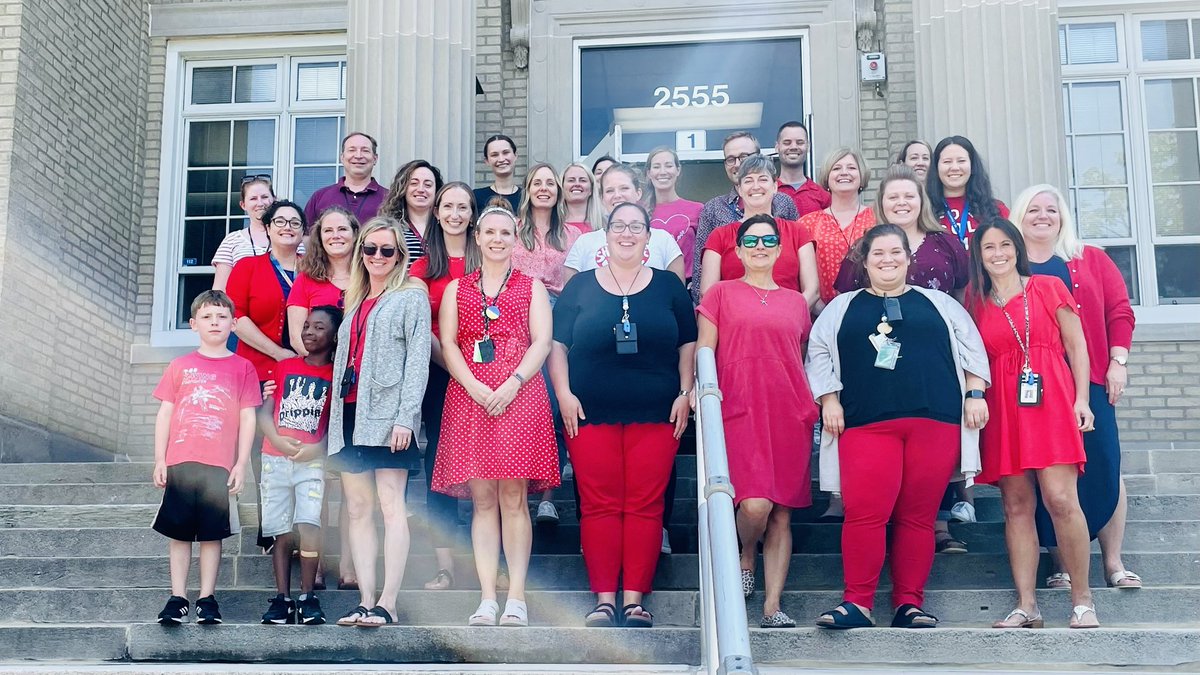 Montrose teachers in Bexley support <a href="/ColumbusEA/">Columbus Education Association</a> #ColumbusStudentsDeserve