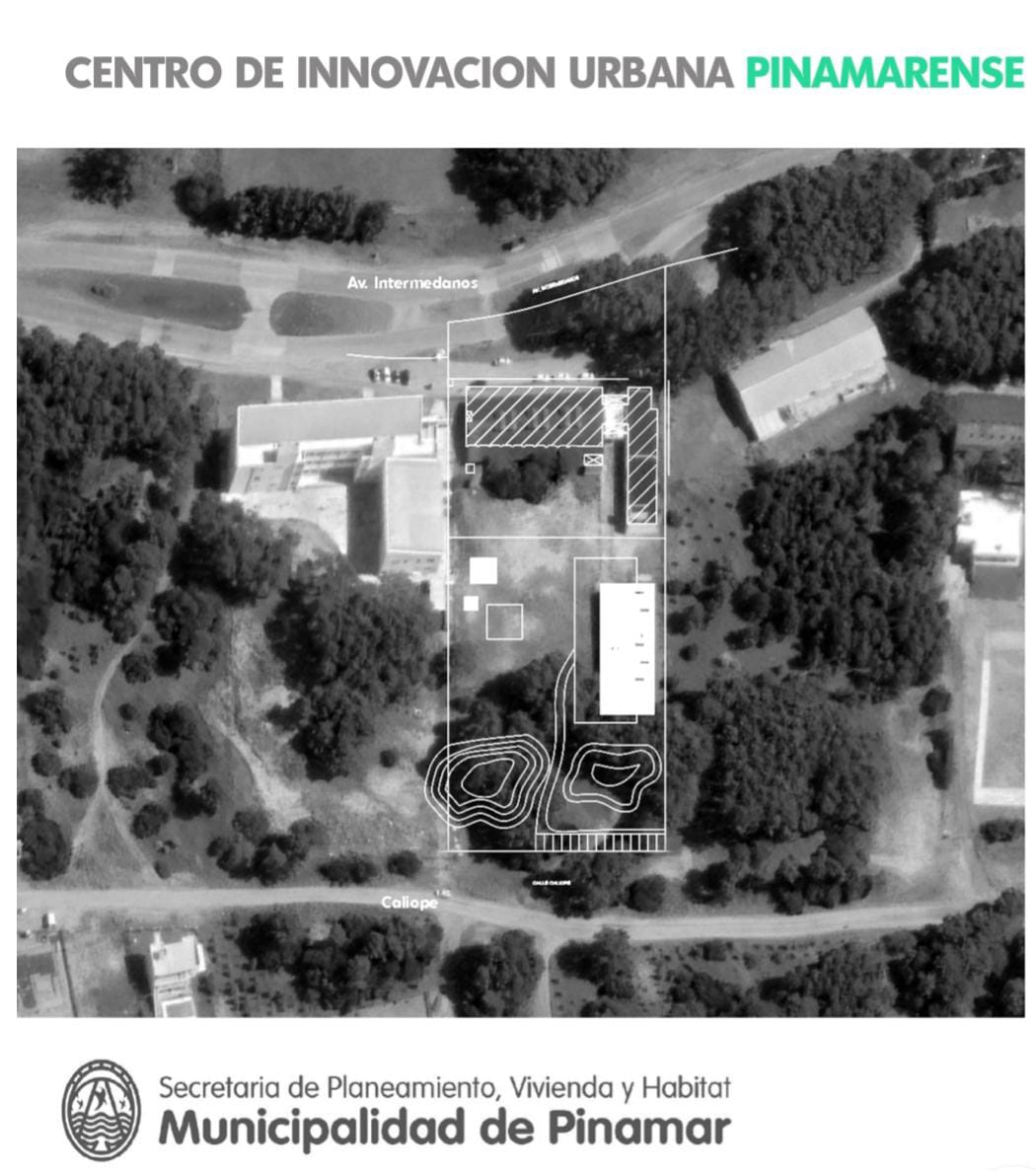 martinyeza's tweet photo. Ayer presentamos al equipo de @ArielSujarchuk, y la secretaría de economía del conocimiento, una propuesta de edificio para un centro de innovación, y un programa de carreras orientadas a ciencia de datos. Consiste en reciclar un ex taller de la escuela técnica de 550 m2. https://t.co/NZrlpH7ijo