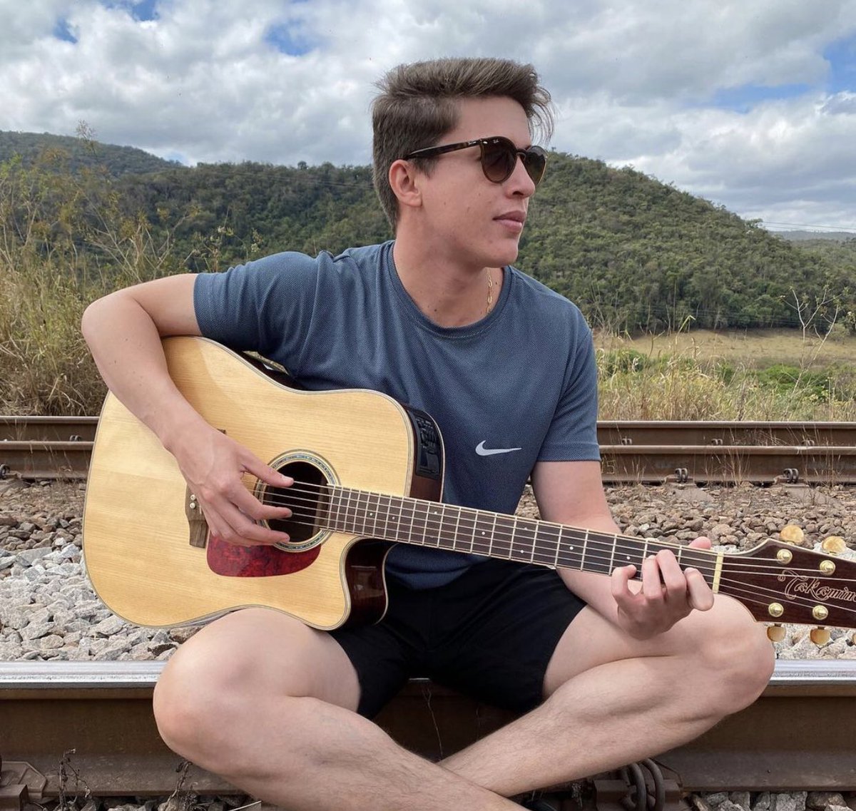 jhotapeoficial's tweet photo. 🎶 https://t.co/Unr9kGPrj5