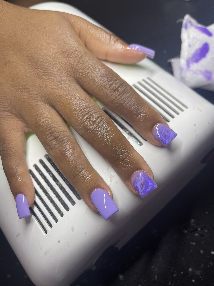stopcrushin's tweet photo. RARELY even post on here but let’s see …. Anyone need their nailss or acrylic toes done ?? BANANASNAILSS 🍌 https://t.co/wDSaDluZ80