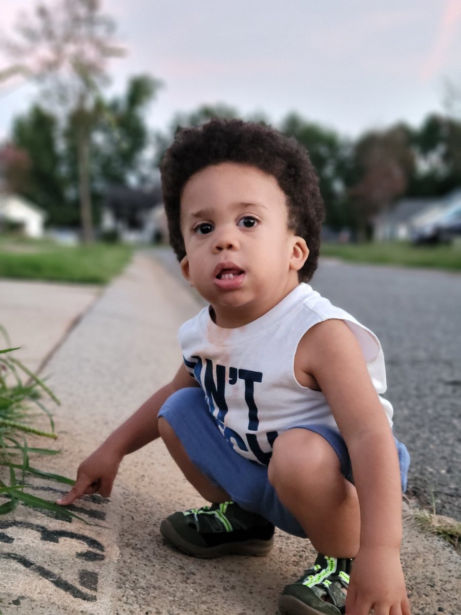 DMEimagery's tweet photo. When you get to come home to your own little human it makes some of the external bs of work and life a little less prevalent. I'm thankful for that. https://t.co/gdqvQaT1cj
