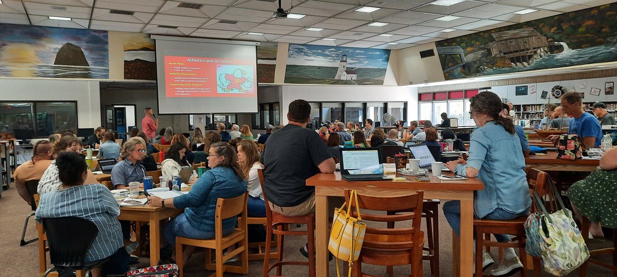 Erin Thompson tweet media