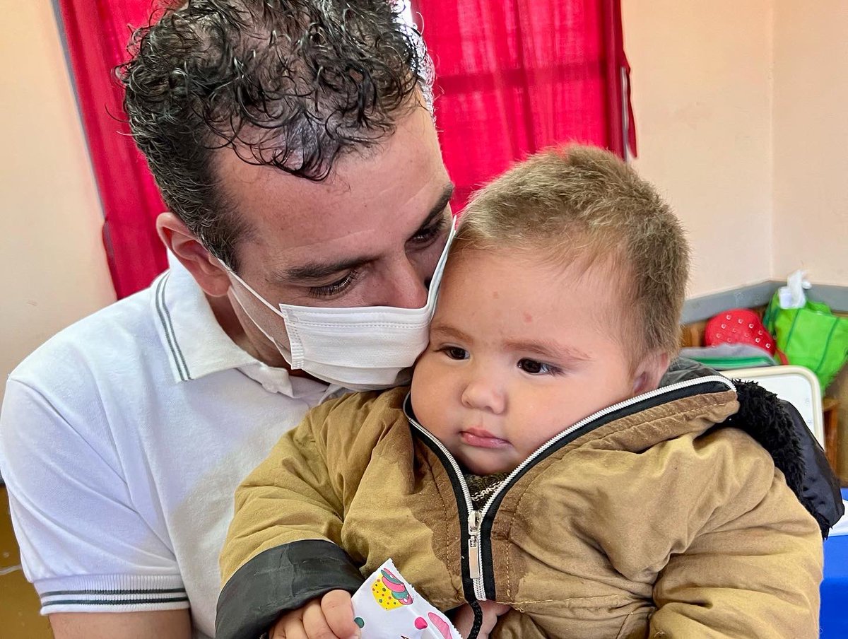 AhuadCarlos's tweet photo. PAS INTERIOR. Azara, junto al vicegobernador @Arce_Carlos_ y demás instituciones llevamos servicios de enfermería,farmacia,médicos,nutrición,oftalmologia,CDR, cerca de la gente @MisionesIps @FRdelaConcordia https://t.co/xRs8jWQ1Om