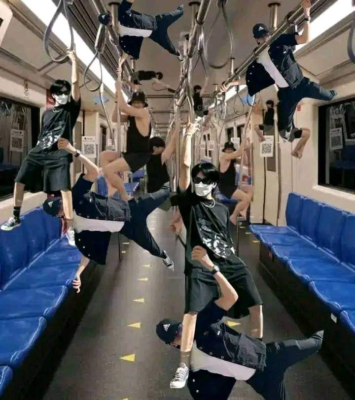 maknaechuxu's tweet photo. Wala na talagang awa ang mga Bubbles HAHAHAHAHAHA 
Help WHAHAHAHA tawang tawa ako 💀😂

#BibleBuild
#biblesumettikul
#BuildJakapanPuttha https://t.co/UoKM66rCJt