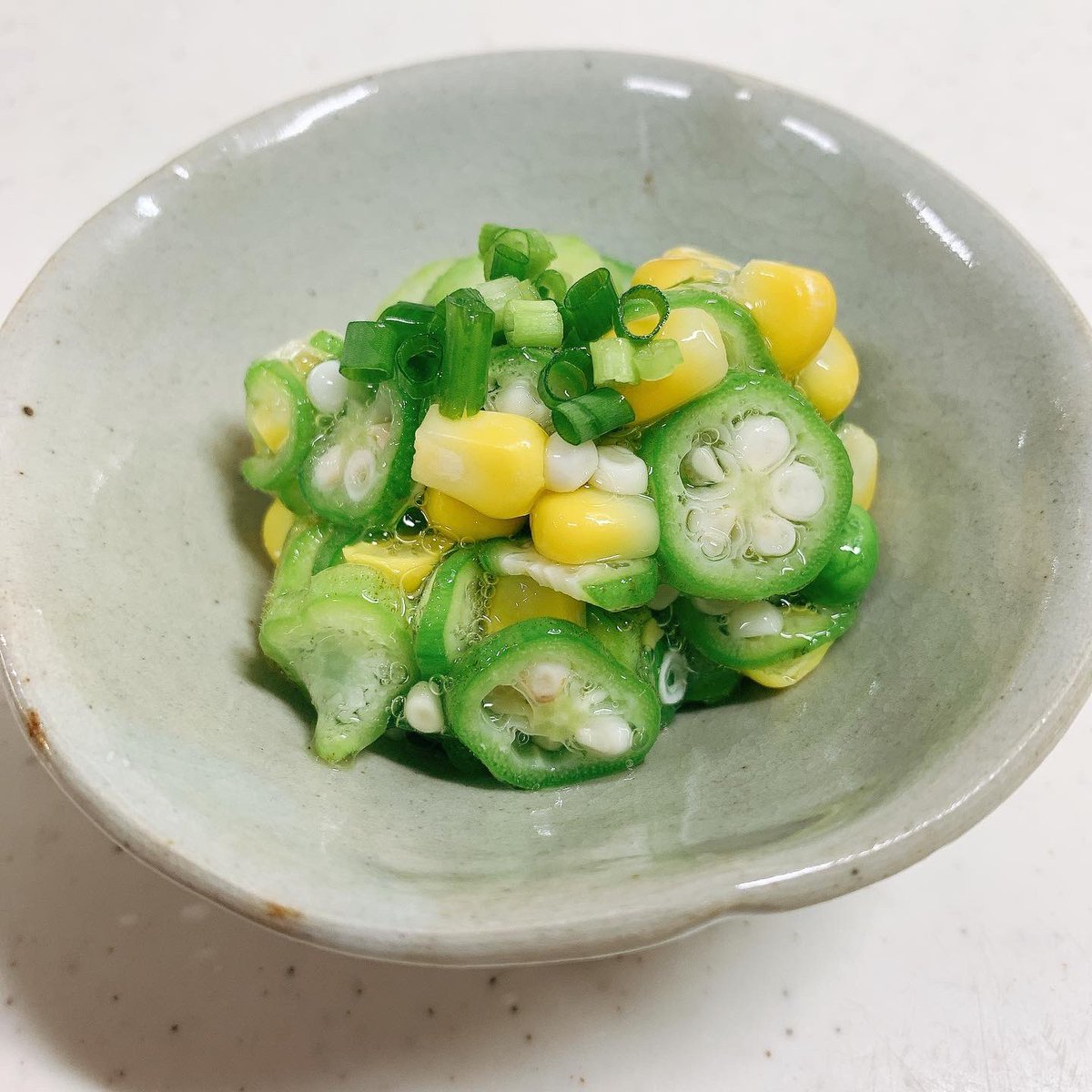 MayumiONO8's tweet photo. 手毬寿司🍣🤗🍀ニシンの塩焼き🐟🤗🍀とうもろこしとオクラの和え物🌽🤗🍀#朝ごはん☀️
#膠原病 #シェーグレン症候群 がいつのまにか治った #glutenfree な #おうちごはん😋 #無添加 #additivefree #organic☘️ #発酵発芽玄米🍚 #ジビエ🥩 #無肥料無農薬固定種のお野菜 🥬 #caffeineless☕️ #japan https://t.co/m3D28vw9xI