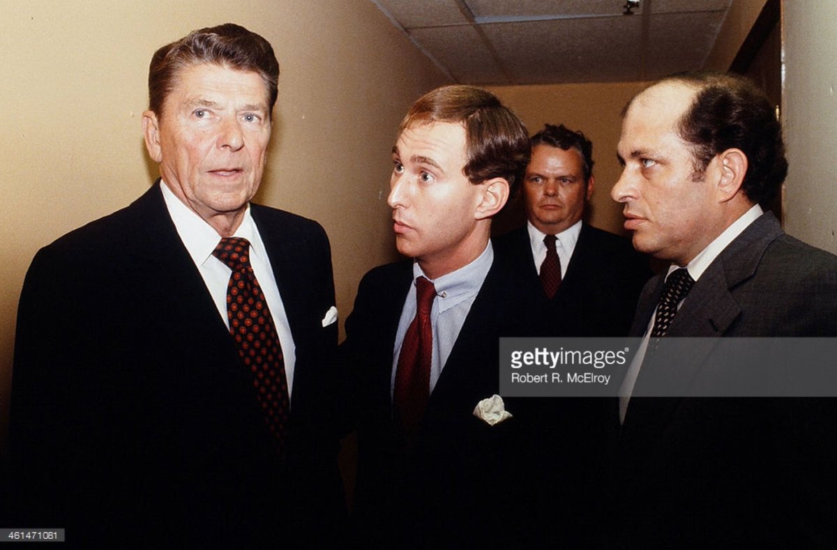 lofiprogressive's tweet photo. @pfc7202 @TheRickWilson And have for decades. #GOPRats https://t.co/8gyJZvXllX