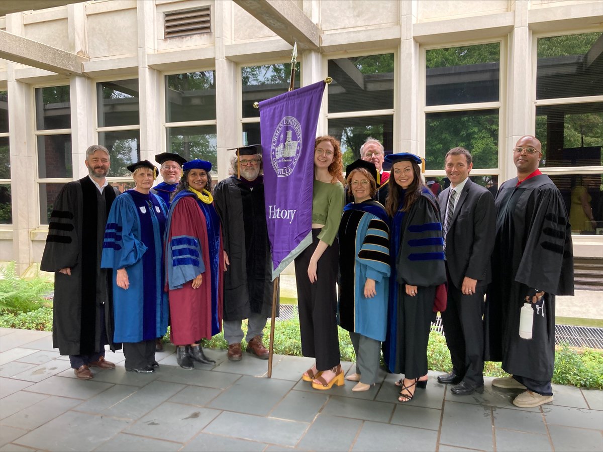 We’re so excited to kick off the school year and welcome the class of 2026! <a href="/FurmanU/">Furman University</a> #convocation #classof2026 #history #furman