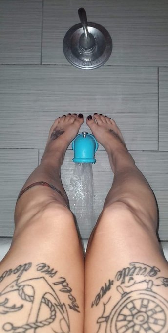 #feet #paintedtoes #milffeet #bath #tattooedfeet #tattooedlegs #dm #requests #footgodess https://t.c<a href="/tag/feet"class="tags">#feet</a><a href="/tag/paintedtoes"class="tags">#paintedtoes</a><a href="/tag/milffeet"class="tags">#milffeet</a><a href="/tag/bath"class="tags">#bath</a><a href="/tag/tattooedfeet"class="tags">#tattooedfeet</a><a href="/tag/dm"class="tags"><span>#dm</span></a><a href="/tag/requests"class="tags"><span>#requests</span></a><a href="/tag/tattooedlegs"class="tags"><span>#tattooedlegs</span></a><a href="/tag/footgodess"class="tags"><span>#footgodess</span></a>