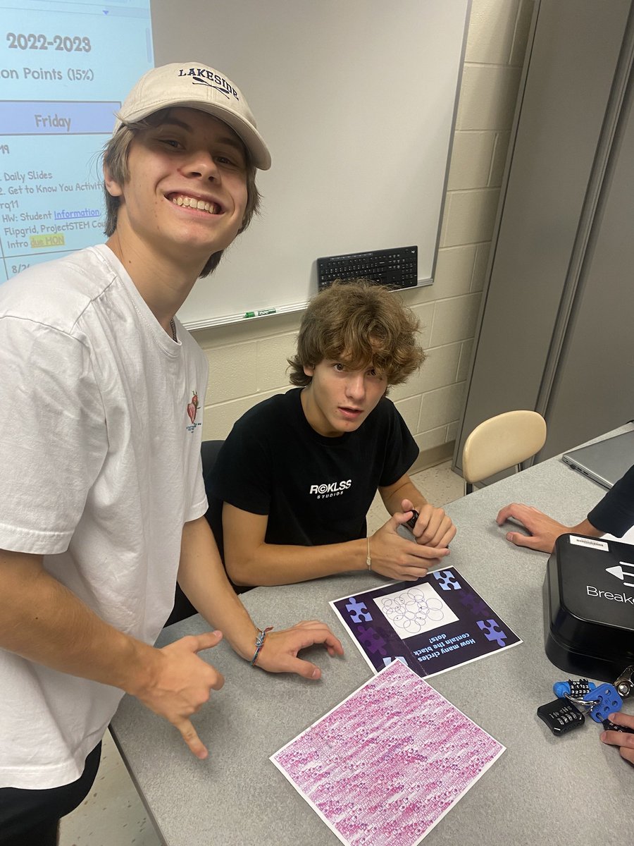 MsChoe27's tweet photo. Last week we started the year with escape rooms in Computer Science! Riddles, puzzles, logical thinking, and teamwork were all involved https://t.co/R2bN0q2rMr