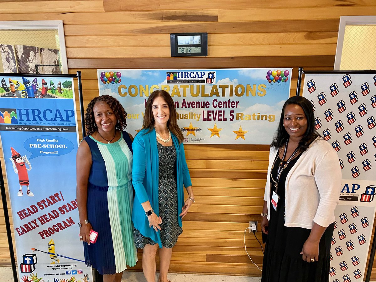 EFillerCorn's tweet photo. I enjoyed my tour with @HamptonRoadsCAP’s CEO Edith White and Head Start Director @ShikeeFranklin to see HRCAP’s whole-family approach to education, which uses TANF &amp; Mixed Delivery dollars to support early childhood development and career training. 🍎✏💼 https://t.co/qe2WRIWlzI https://t.co/3YCzzWmogH