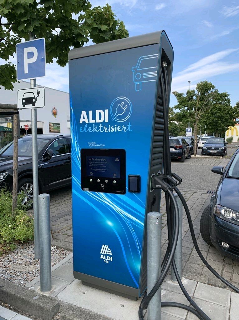 e_poche's tweet photo. @TinleMar Tatsächlich sehen die neuen gut und günstig aus. 🥳
Was bedeutet "eigenes System"? https://t.co/LIq35R7fqx