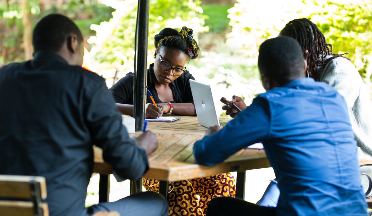 Refugee-Led Research Hub tweet media