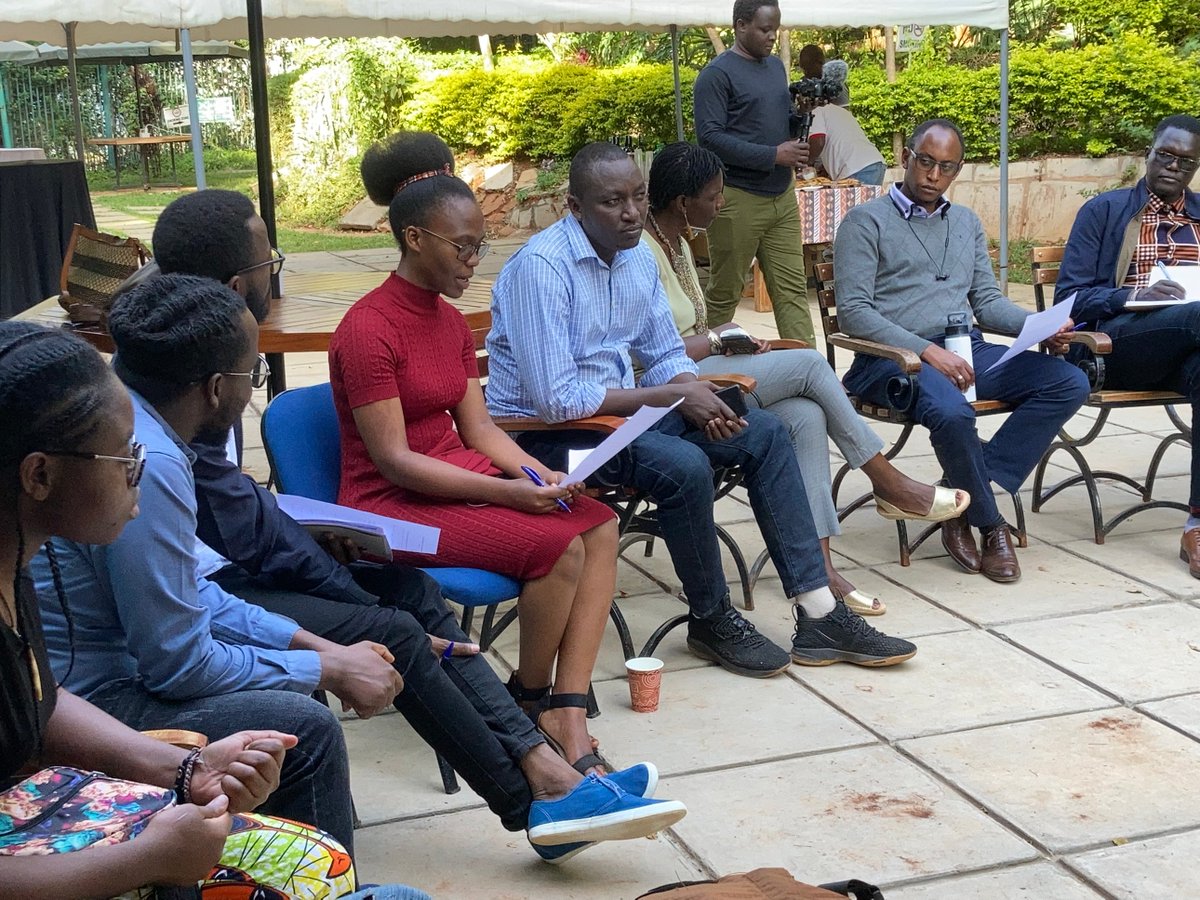 2 scholarships for refugee researchers in East Africa📜✍🏿 @The_BIEA & @RLRH_Oxford are funding three-month attachments for scholars affected by displacement (e.g. refugees, IDPs, stateless) Interested in grad-level work w colleagues in Kenya & UK? Apply! forms.gle/9TtWMaxw3zdzqC…