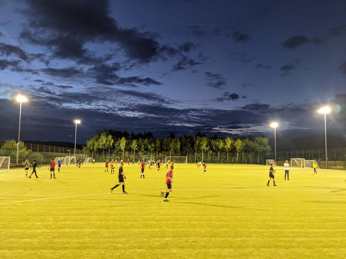 ExeRTC_Official's tweet photo. It's official...

Exeter Regional Talent Centre is up and running! 

Some real quality on show from the off 🔥💪🏽⚽

@jpluk https://t.co/XMHldpkLqY