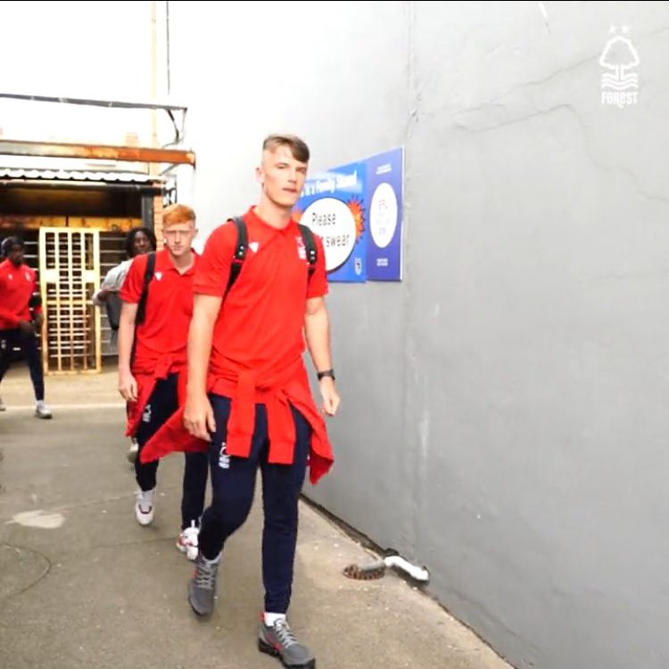 tinad1111's tweet photo. ⭐️Dreams do come true⭐️ This is the day he dreamed of from 3 years of age. Congratulations @aarondonnelly45 on making your debut for Nottingham Forest 1st team. We are so proud of you son. @aarondonnelly45 @noel_donnelly4 @anna_d1234 @NFFC https://t.co/fnspQr6UeS