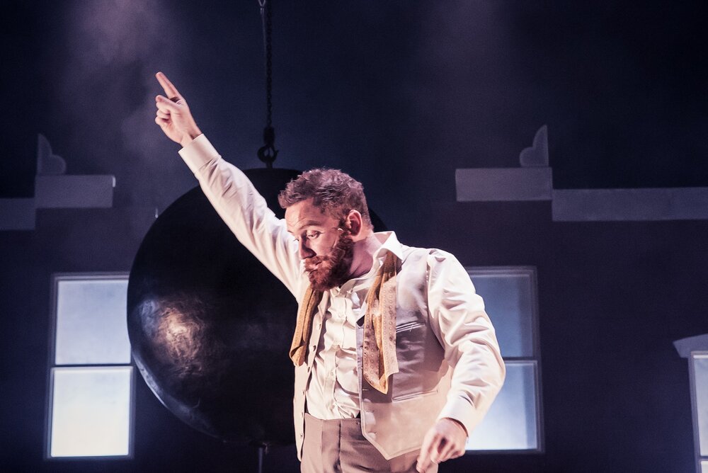 IrishArtsCenter's tweet photo. Two weeks remain for early-bird pricing to @Dead_Centre's "wildly playful" (Guardian) #ChekhovsFirstPlay

Purchase by Sep 5 for discounted tickets to Oct 19-22 performances >>🐦 https://t.co/P0DFcACXJa https://t.co/3oKB39FAEO