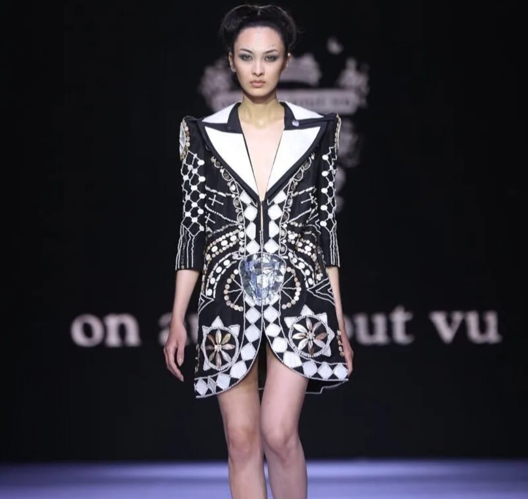 Femmes Bizarre Collection debut drop is sold out! tweet media