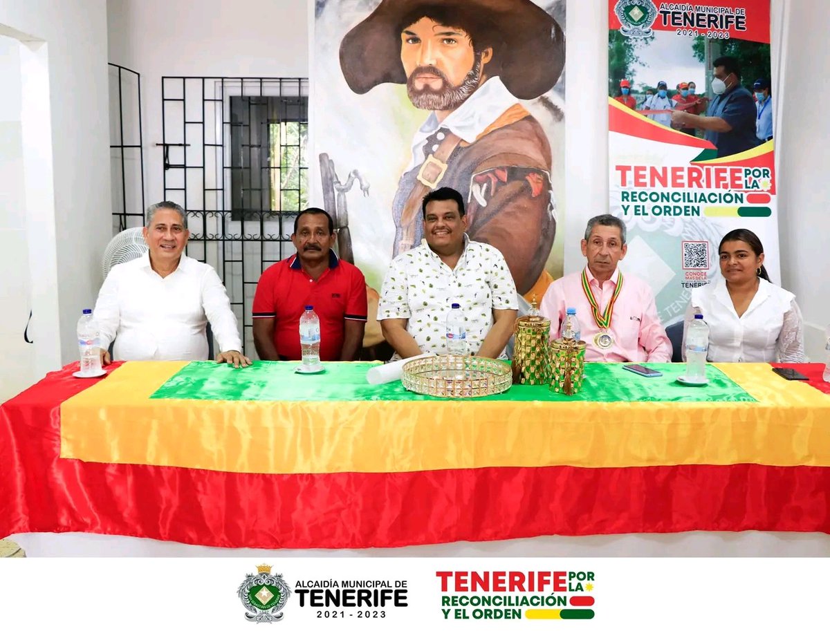 nicanorflorezv's tweet photo. Ayudemos al presidente Petro para despejar y mantener todas las vías paz https://t.co/4lzY9G6bIz