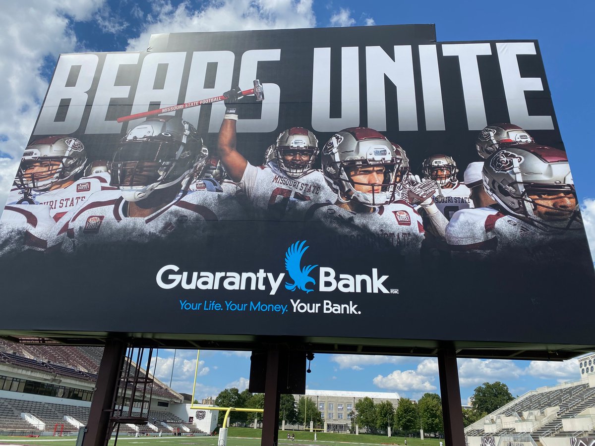 GBankMo's tweet photo. @MissouriStBears just got a major scoreboard upgrade in time for the new school year! #gbankmo 🦅🏈 https://t.co/T9rhhcFYA7