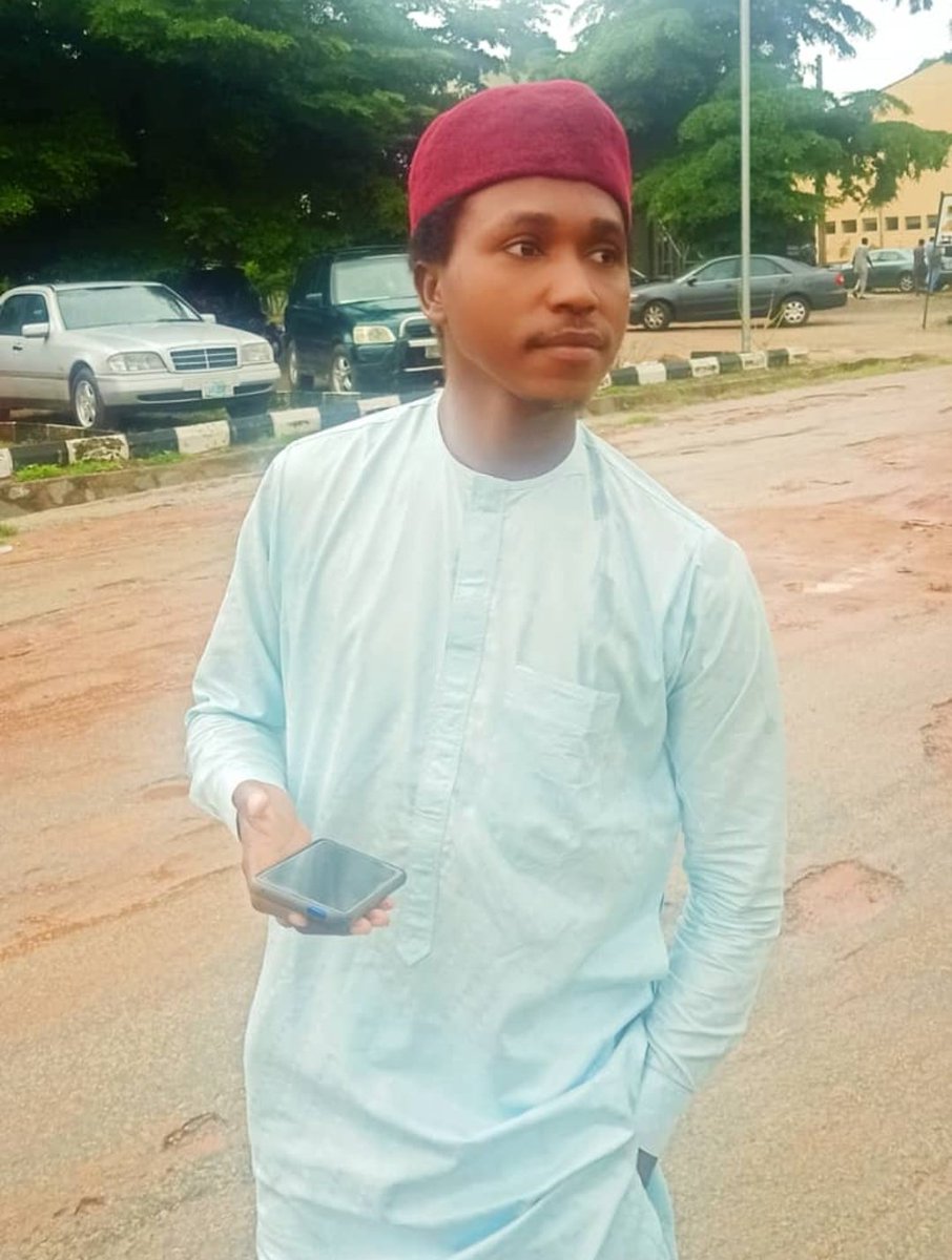 mallambby1's tweet photo. Alhamdullah ina godiya ga Allah Daya rabani da munanan Abubuwa 

Ban yadda da maula ba!
Ban yadda da roko ba!
Ban yadda da Yar murya ba!
Ban yadda da hassada ba!
.mutuwar zuciya
.zalunci.
.hassada da munafunci
neman Taimakon wani 

Amma na yadda Dana wahala  Domi dogaro dakaina https://t.co/W4ZEiBVAa9