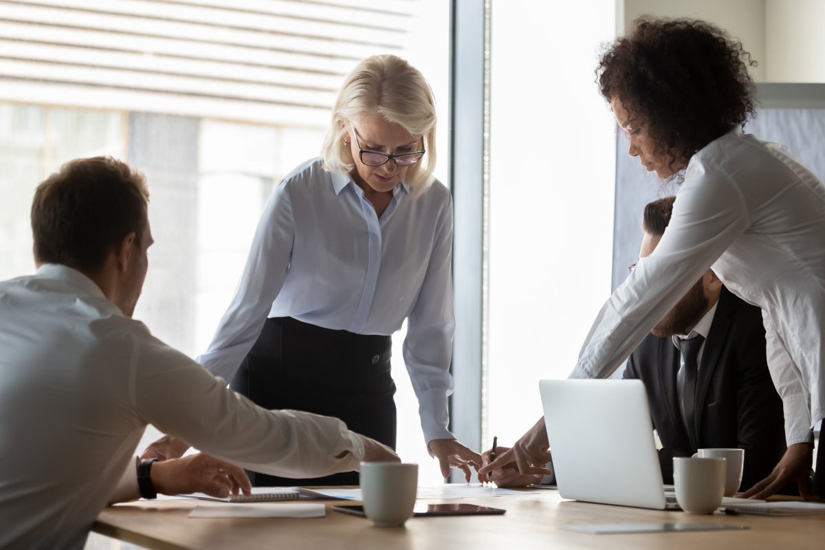 RealtorFabian's tweet photo. Here's what you should know about hiring a public adjuster. #firsthome #housing  https://t.co/WZCwxrLd8j https://t.co/qQb7jboolv